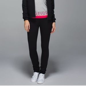 Lululemon Skinny Groove Pants